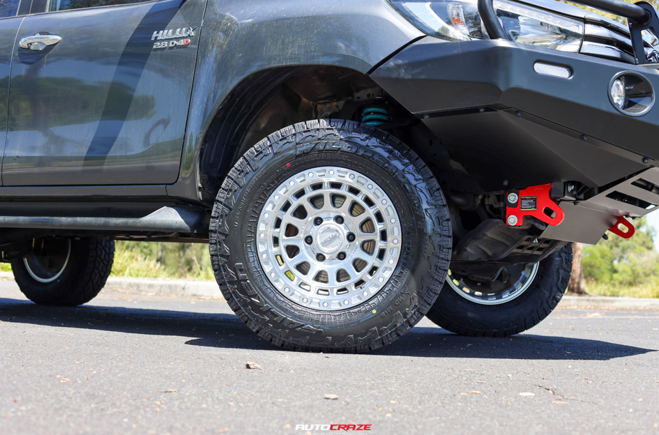 TOYOTA HILUX ROH ASSAULT FULL MACHINED