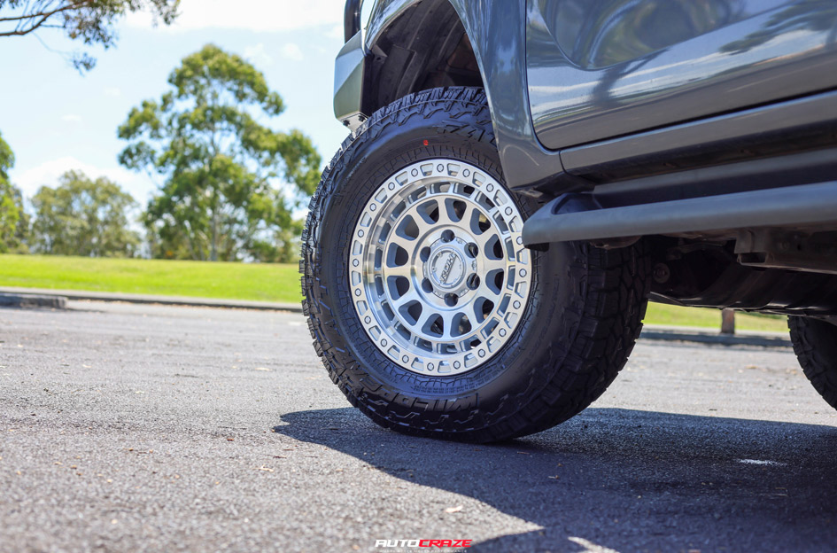 TOYOTA HILUX ROH ASSAULT FULL MACHINED