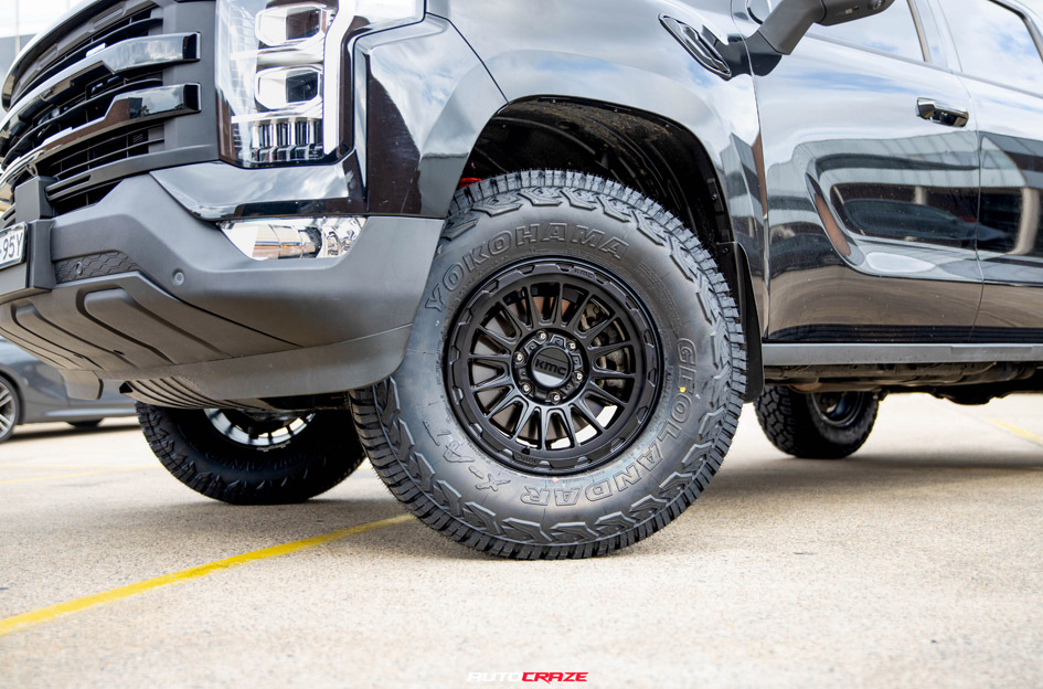 FOTON TUNLAND V7 KMC KM542 IMPACT SATIN BLACK