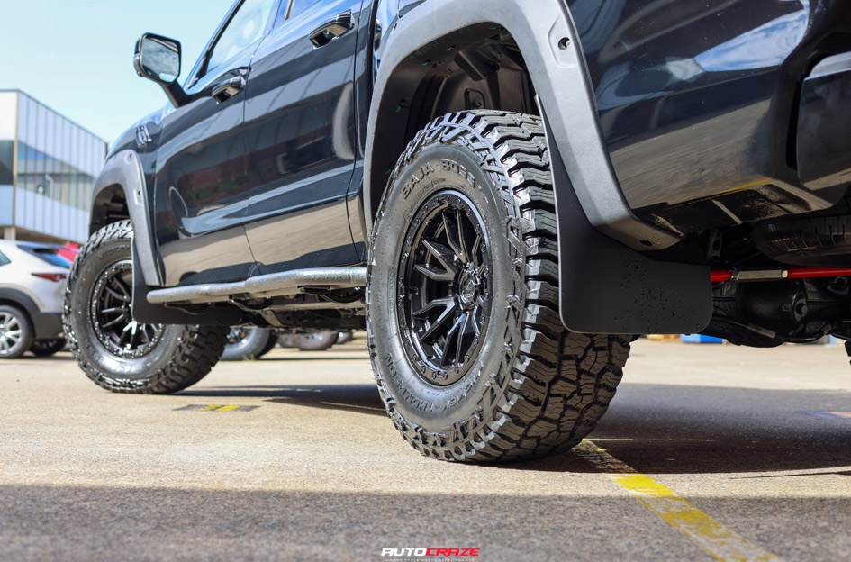 FOTON TUNLAND V9 FUEL REBEL 6 MATTE BLACK