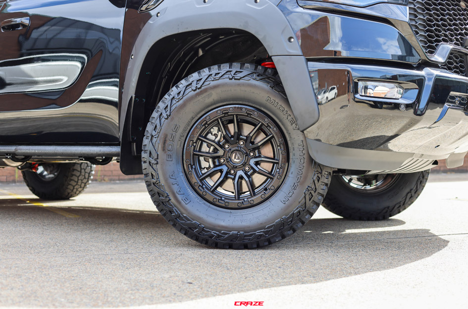 FOTON TUNLAND V9 FUEL REBEL 6 MATTE BLACK