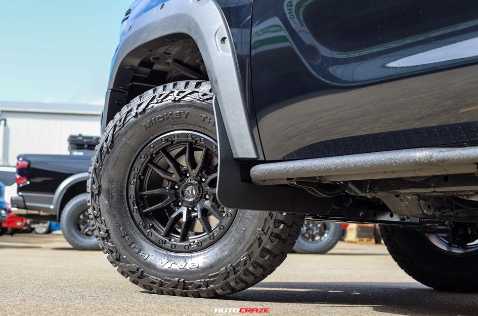 FOTON TUNLAND V9 FUEL REBEL 6 MATTE BLACK