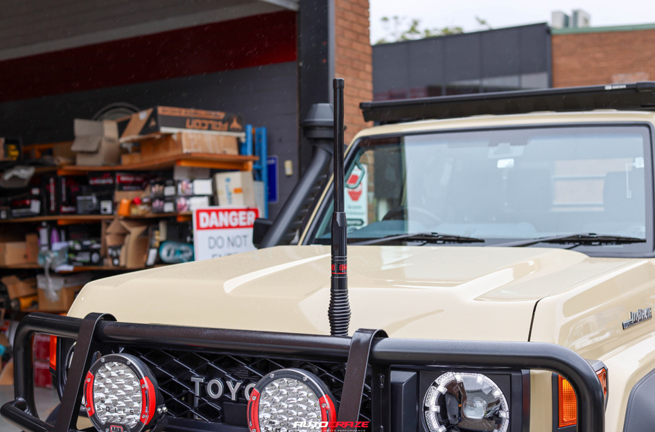 TOYOTA LAND CRUISER 70 SERIES ROH ASSAULT MATTE BLACK WITH BLACK BOLTS AND GRAPHITE FACE