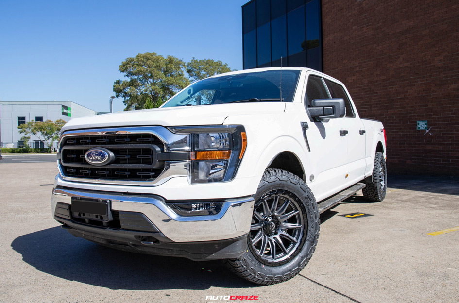 FORD F-150 FUEL PISTON MATTE GUNMETAL W/ GLOSS BLACK LIP