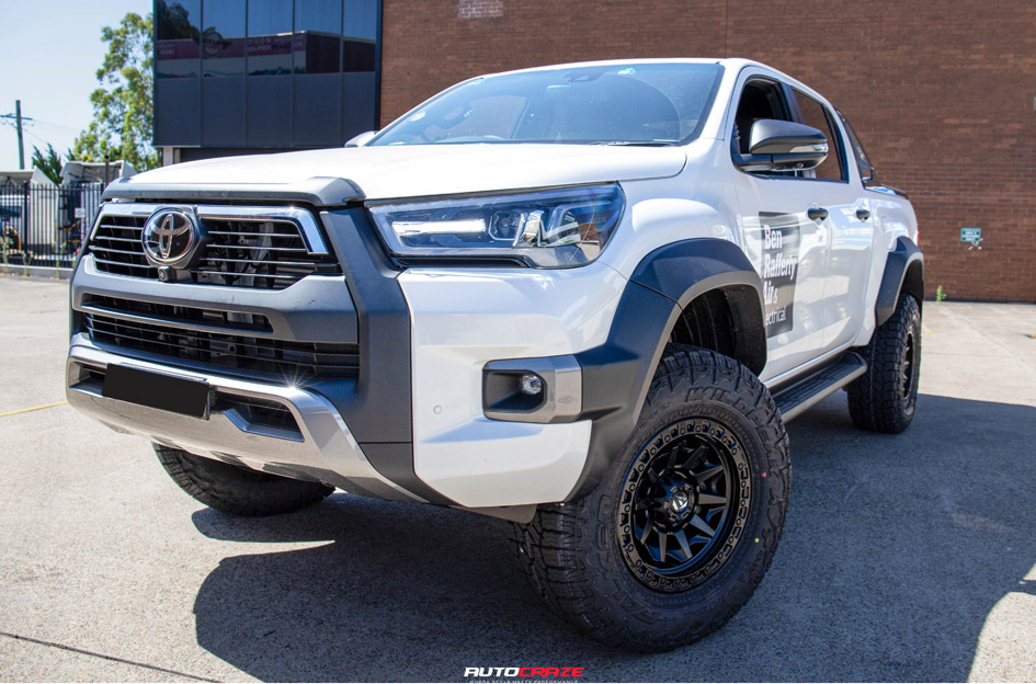 TOYOTA HILUX FUEL COVERT MATTE BLACK