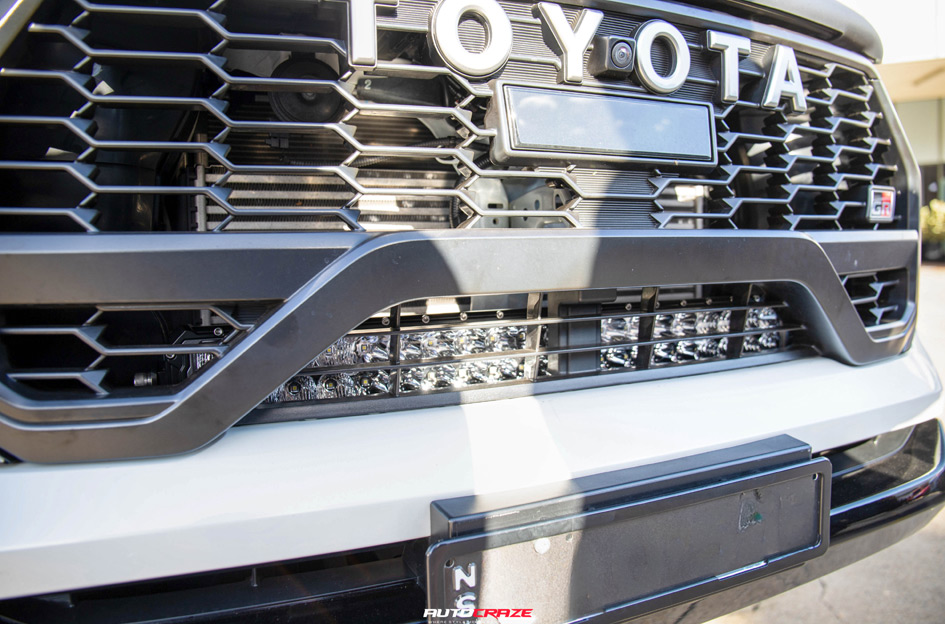 TOYOTA HILUX GR BLACK RHINO BARRAGE MATTE BLACK