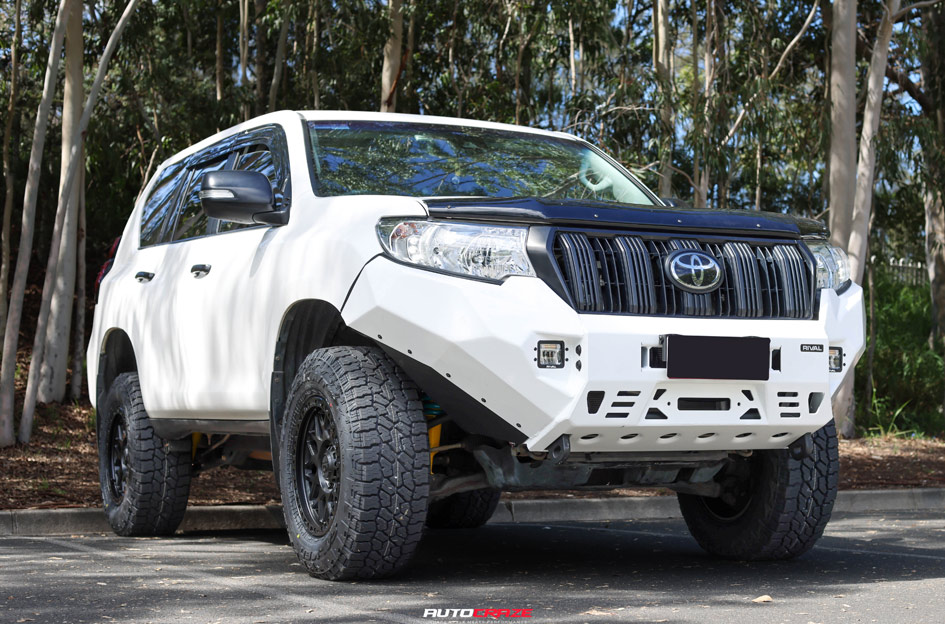 TOYOTA LAND CRUISER PRADO 150 KING STIGMA SATIN BLACK