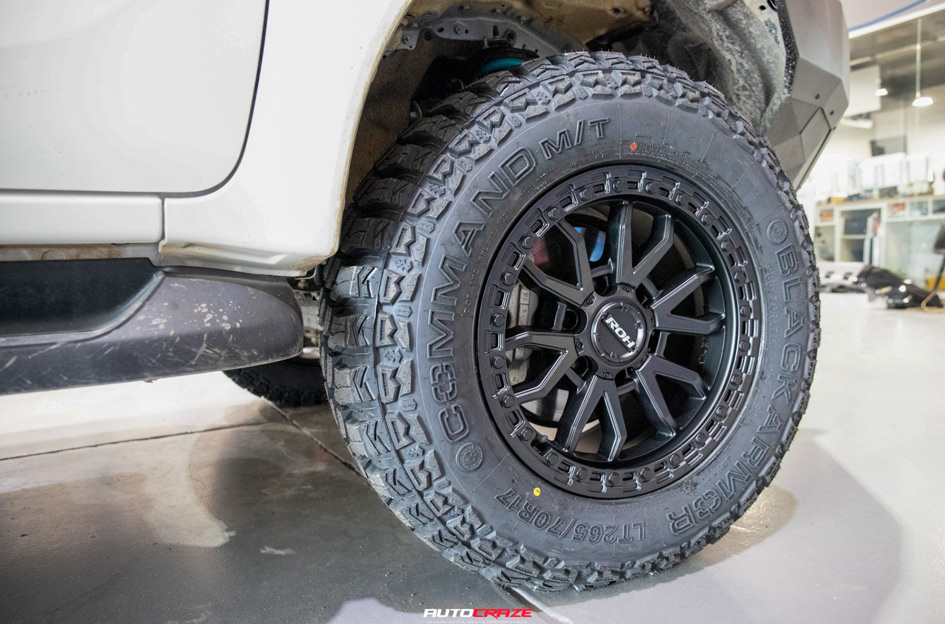  TOYOTA HILUX ROH RAID MATTE BLACK