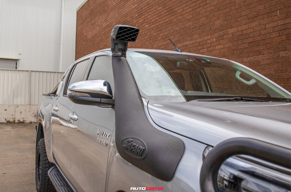 TOYOTA HILUX ROH RAID MATTE BLACK