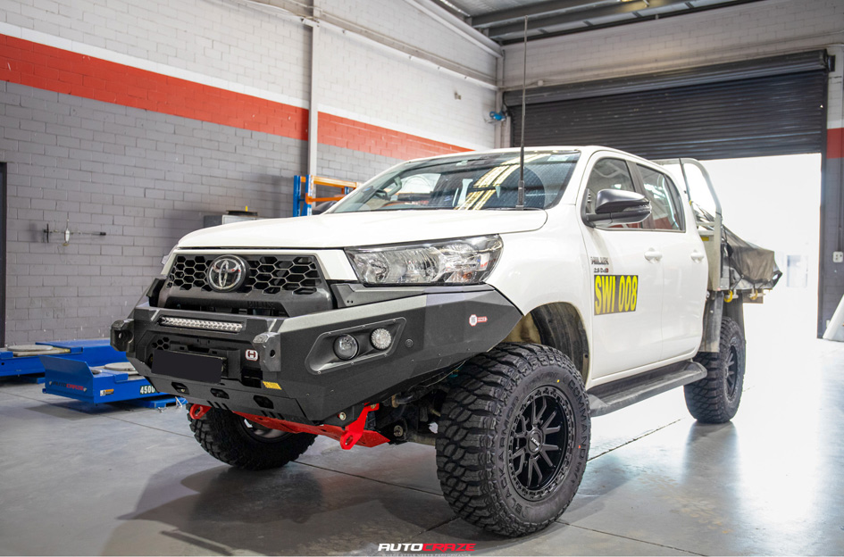  TOYOTA HILUX ROH RAID MATTE BLACK
