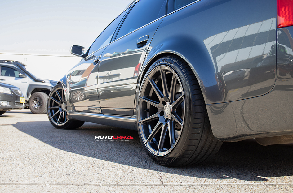AUDI RS6 KOYA SFO4 GLOSS BLACK
