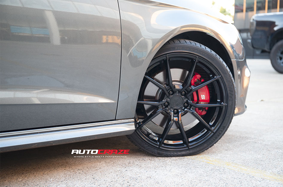 AUDI S3 KING VENOM GLOSS BLACK 