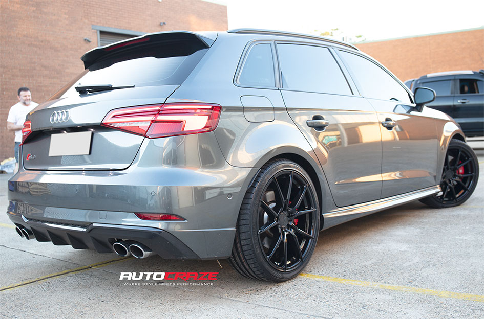 AUDI S3 KING VENOM GLOSS BLACK 