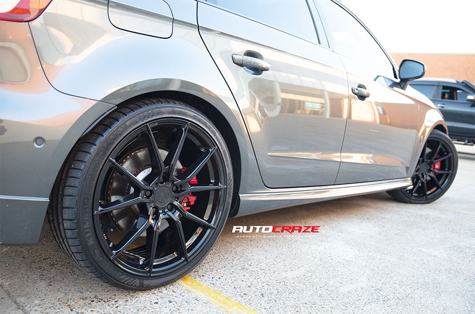 AUDI S3 KING VENOM GLOSS BLACK 