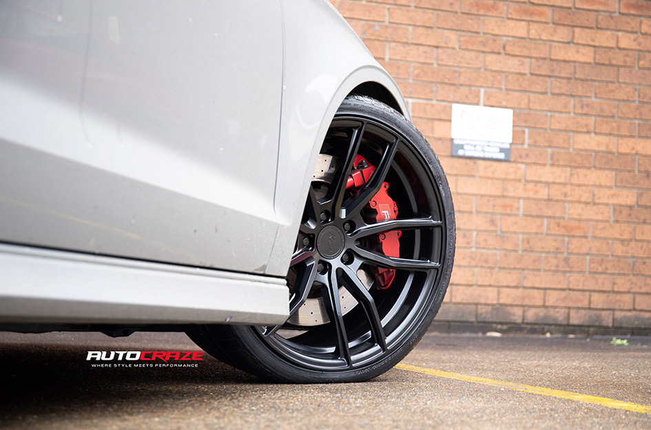 AUDI RS3 KOYA SF11 GLOSS BLACK 