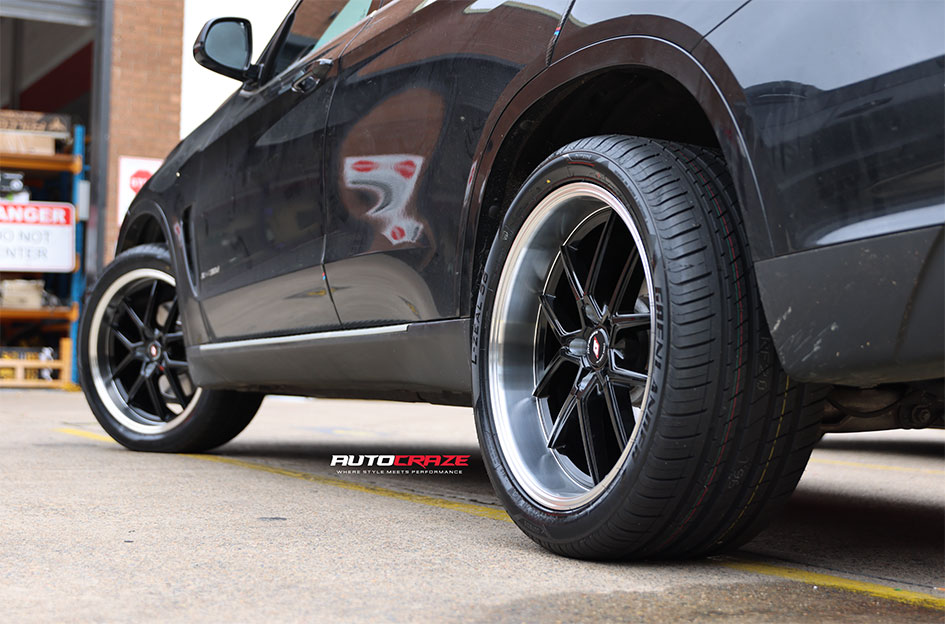 BMW X5 INFORGED KIKI 5566 BLACK MACHINED LIP