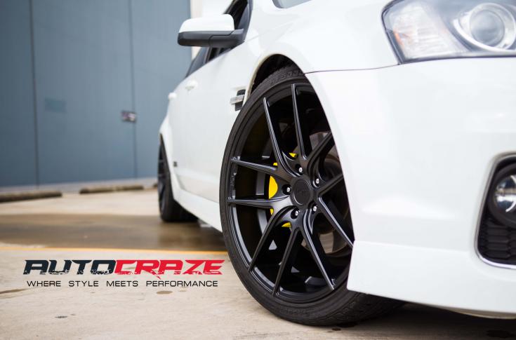 HOLDEN-COMMODORE-VE-SS-TARGA-BLACK-&-MACHINED-WITH-DOUBLE-DARK-TINT