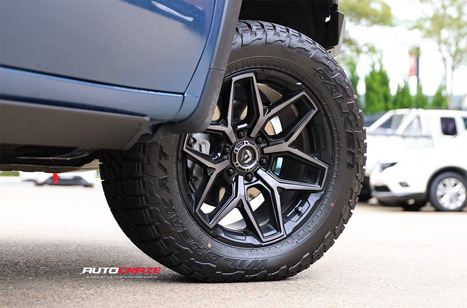 CHEVROLET SILVERADO FUEL FLUX GLOSS BLACK GREY TINT