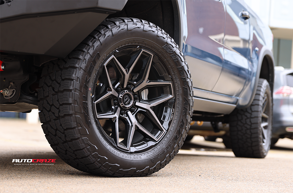 CHEVROLET SILVERADO FUEL FLUX GLOSS BLACK GREY TINT