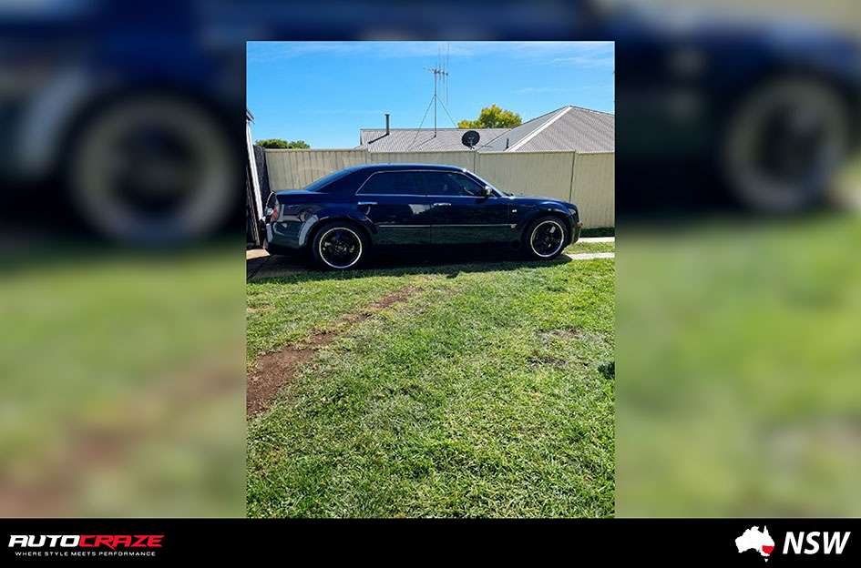 CHRYSLER 300C SIMMONS FR1 GLOSS BLACK MACHINED LIP