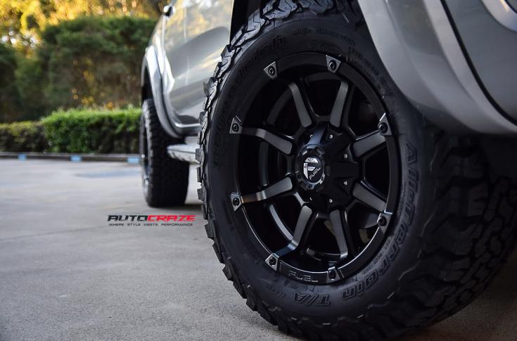 FORD RANGER COUPLER BLACK MACHINED WITH DARK TINT