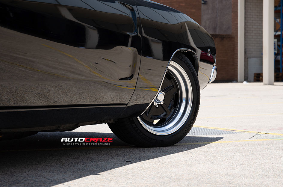 DODGE CHARGER AMERICAN RACING VN511 GLOSS BLACK DIAMOND CUT LIP