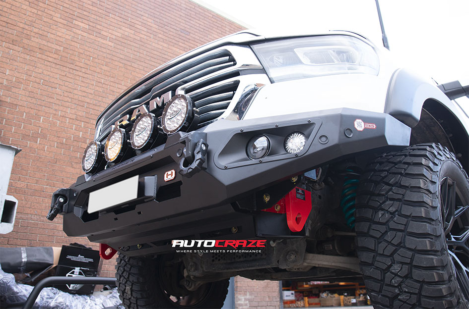 DODGE RAM HAMER BULL BAR 4X4 ACCESSORIES 