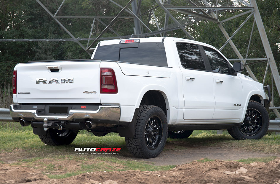 DODGE RAM FUEL ARC GLOSS BLACK MILLED