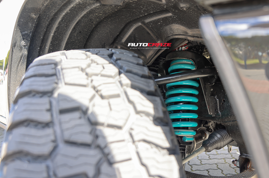 DODGE RAM FUEL CATALYST PLATINUM W/ CHROME LIP