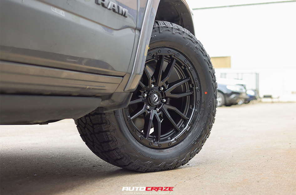 DODGE RAM FUEL REBEL 6 MATTE BLACK 