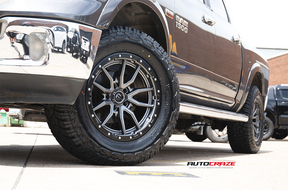DODGE RAM FUEL REBEL MATTE GUNMETAL