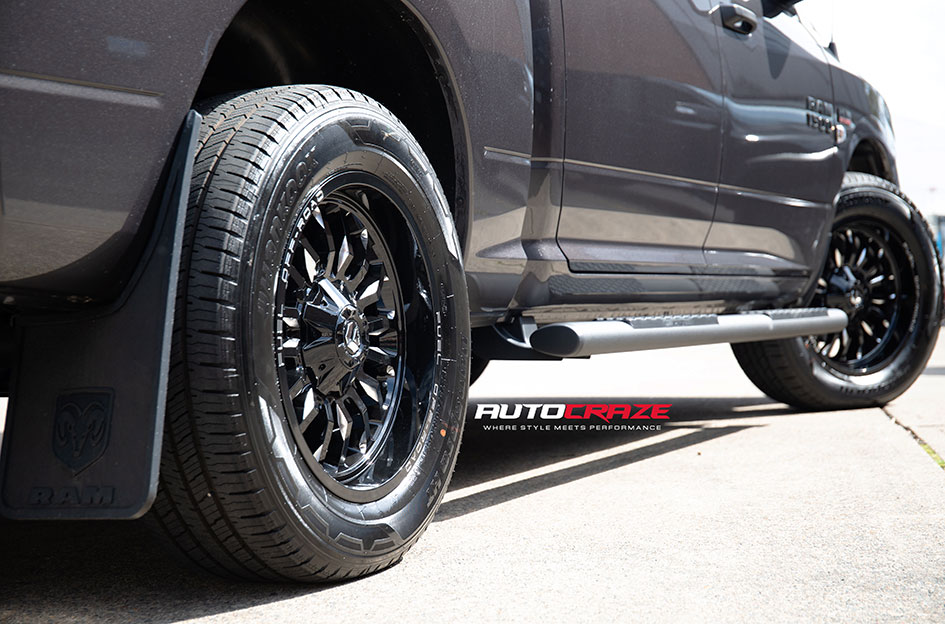 DODGE RAM FUEL ARC D795 GLOSS BLACK MILLED 