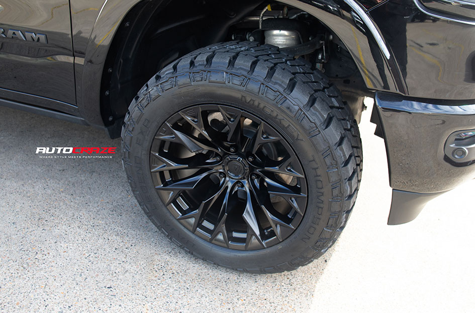 DODGE RAM FUEL FLAME 6 MATTE BLACK