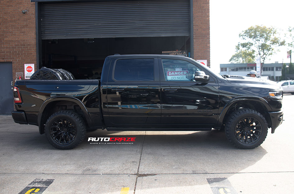 DODGE RAM FUEL FLAME 6 MATTE BLACK