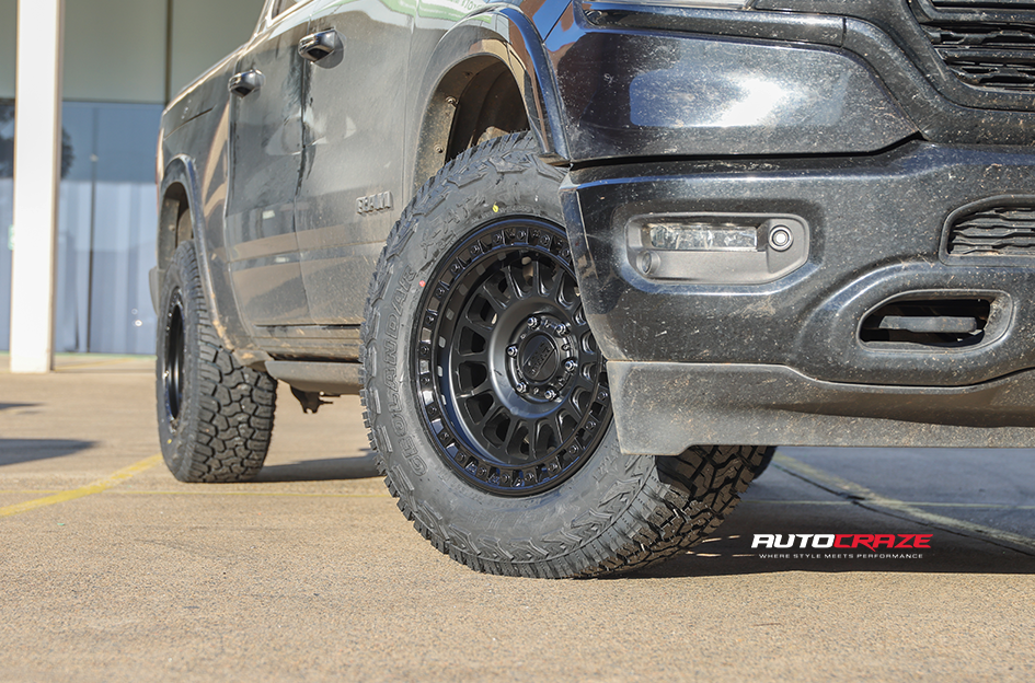DODGE RAM KMC IMS MATTE BLACK W/ GLOSS BLACK LIP