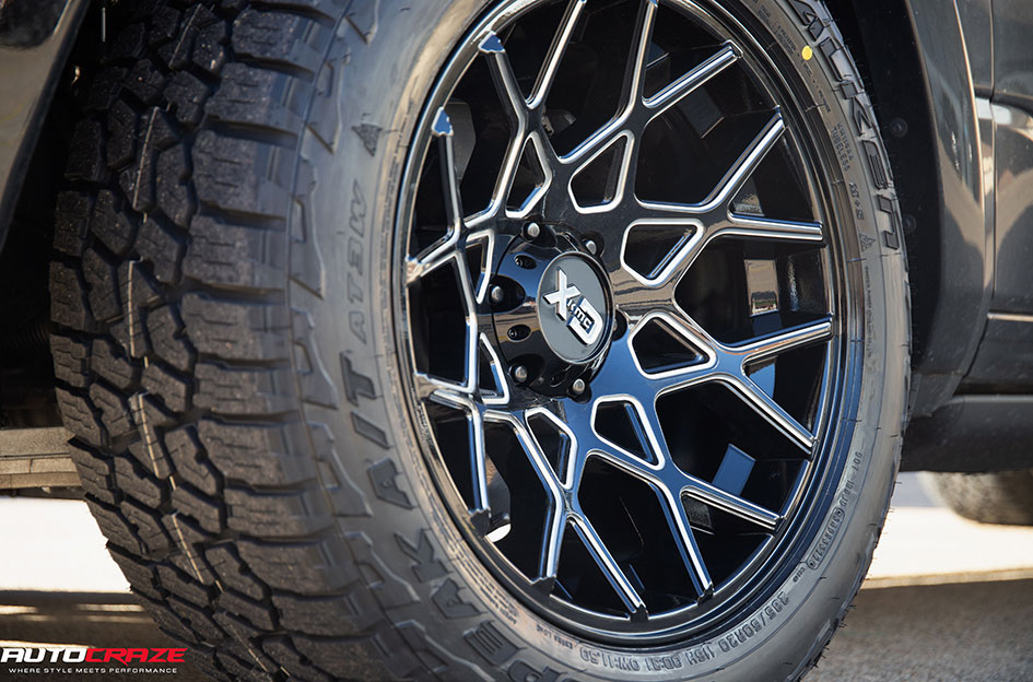 DODGE RAM KMC CHOPSTIX GLOSS BLACK MILLED