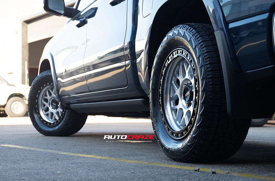 DODGE RAM KMC GRS MACHINED SATIN BLACK LIP