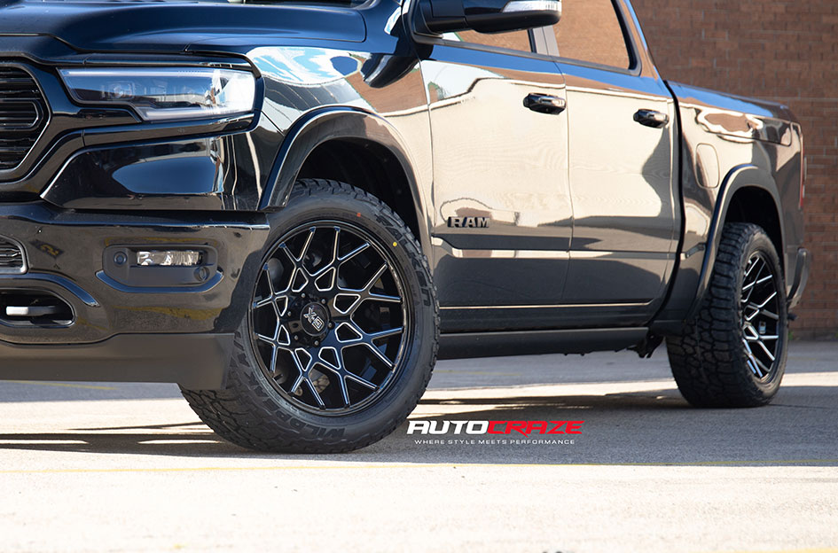 DODGE RAM KMC CHOPSTIX GLOSS BLACK MILLED