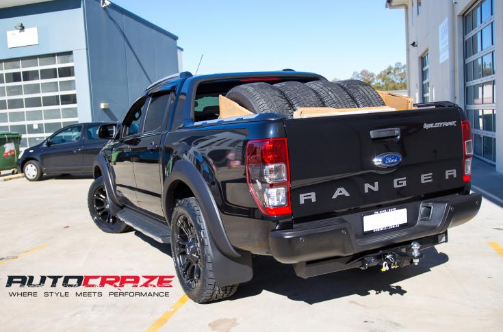 FORD-RANGER-VAPOR-MATTE-BLACK-2