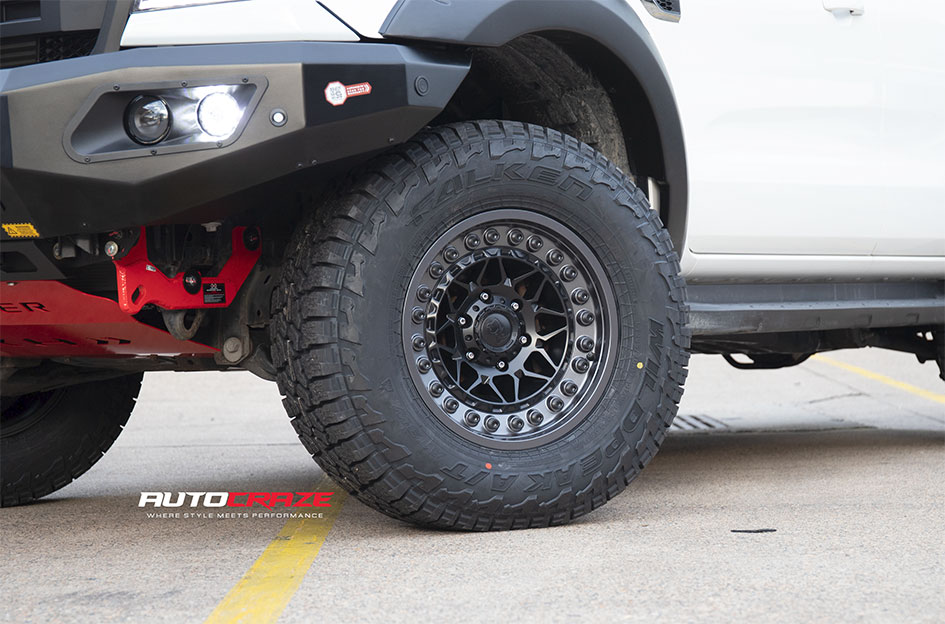 FORD EVEREST BLACK RHINO ALPHA MATTE BLACK W/ GUNMETAL LIP