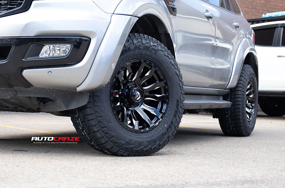 FORD EVEREST FUEL BLITZ GLOSS BLACK MILLED 