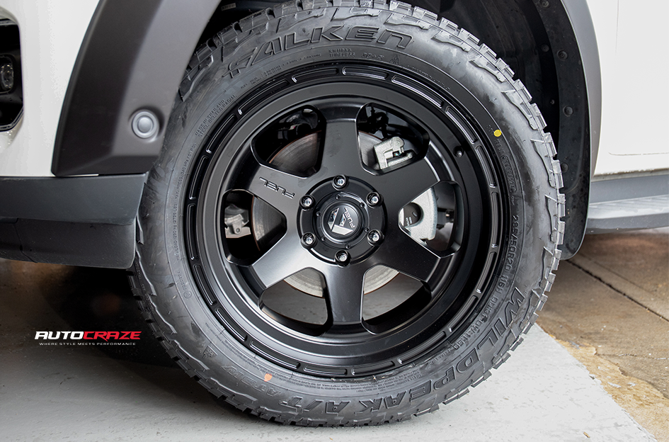 FORD EVEREST NEXT GEN FUEL SHOK MATTE BLACK