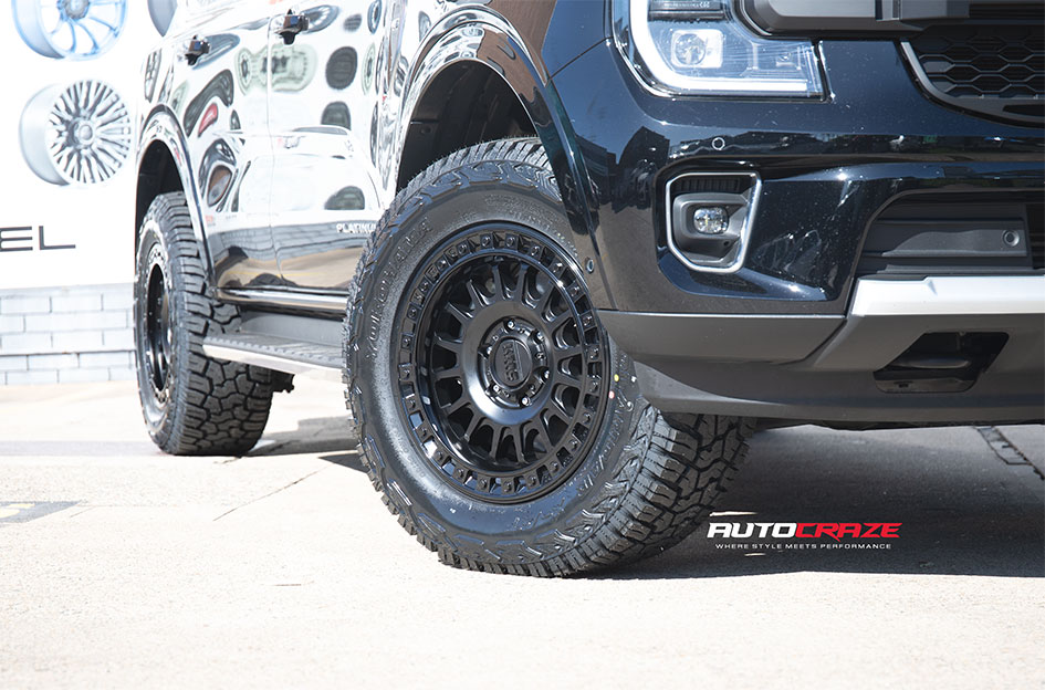 FORD EVEREST NEXT GEN KMC IMS MATTE BLACK W/ GLOSS BLACK LIP