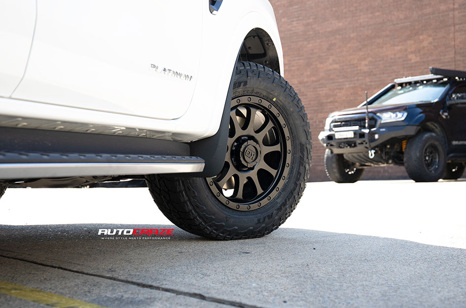 FORD EVEREST NEXT GEN KING HURRICANE SATIN BLACK