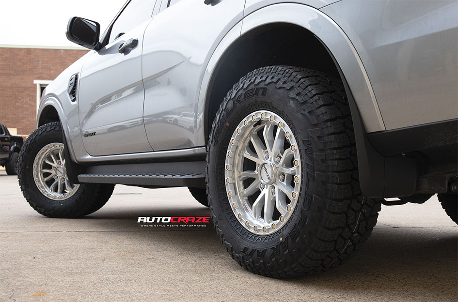FORD EVEREST NEXT GEN NOMAD N133 SILVER MACHINED FACE