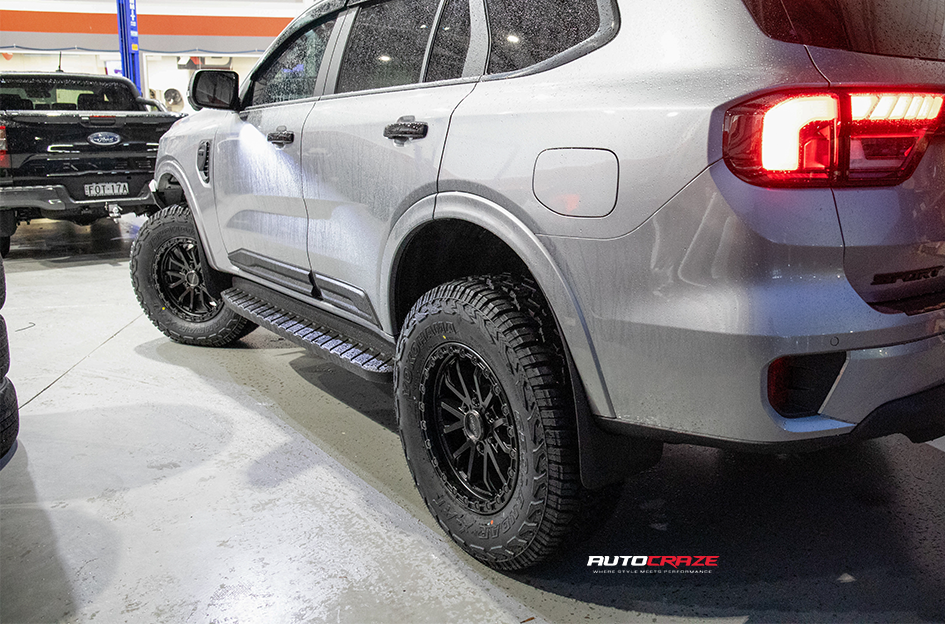 FORD EVEREST NEXT GEN NOMAD N133 SATIN BLACK