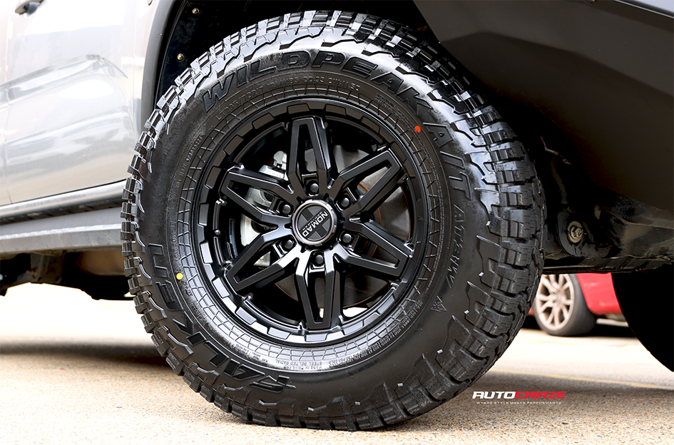 FORD EVEREST NEXT GEN NOMAD N232 SATIN BLACK