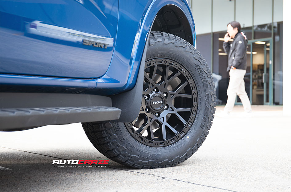FORD EVEREST NEXT GEN ROH CRAWLER MATT BLACK 