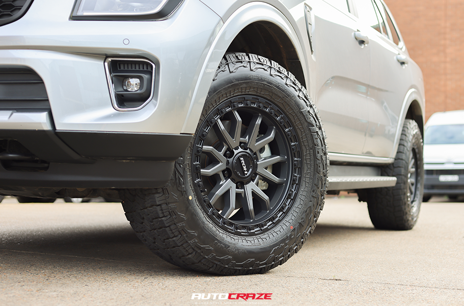 FORD EVEREST NEXT GEN ROH RAID MATTE GRAPHITE 