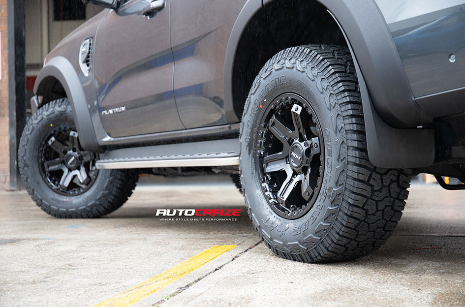 FORD EVEREST NEXT GEN ROH ROCK 6 MATT BLACK